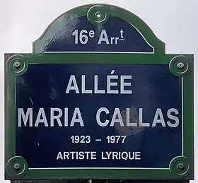 Voir la plaque.