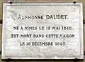 Alphonse Daudet mourut au no 41 le 16 décembre 1897.