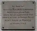 Plaque au no 2.