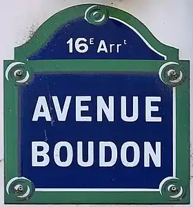 Voir la plaque.