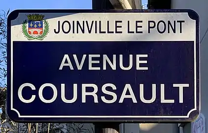 Plaque de l'avenue Coursault