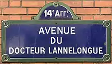 Voir la plaque.