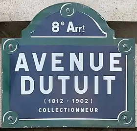 Voir la plaque.