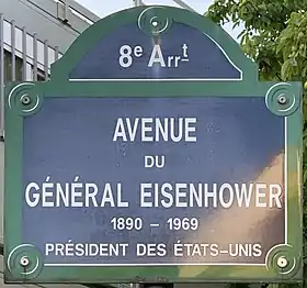 Voir la plaque.