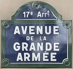 Voir la plaque.