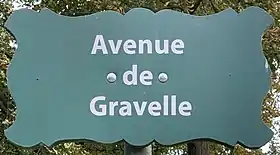 Voir la plaque.