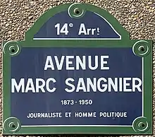 Voir la plaque.