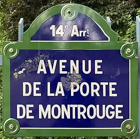 Voir la plaque.