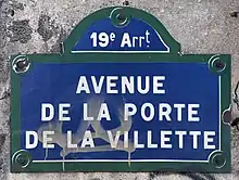 Voir la plaque.