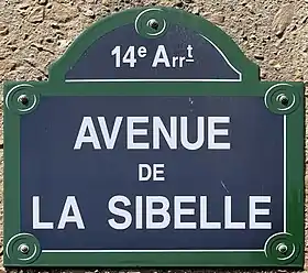 Voir la plaque.