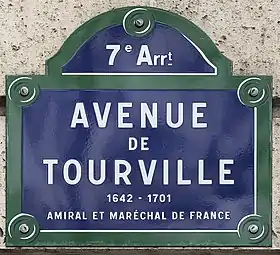 Voir la plaque.