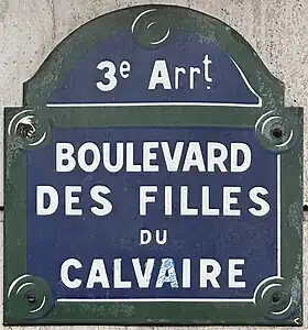 Voir la plaque.