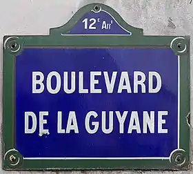 Voir la plaque.