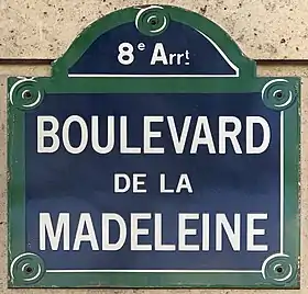 Voir la plaque.