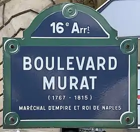 Voir la plaque.