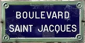 Voir la plaque.