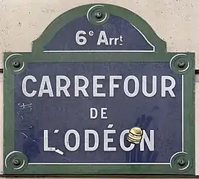 Voir la plaque.