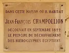 Plaque au no 28.