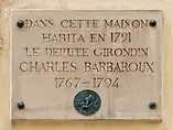 Plaque commémorative au 20 rue Mazarine à Paris, où il vécut, posée pour le bicentenaire de la Révolution.