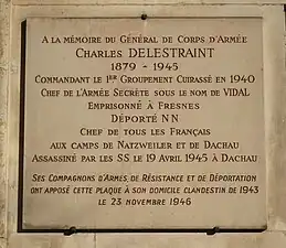 Plaque au no 35 boulevard Murat (Paris).