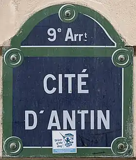 Voir la plaque.