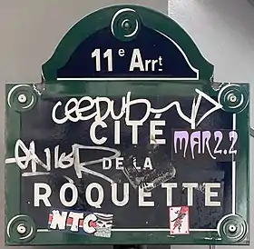 Voir la plaque.