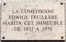 Edwige Feuillère demeura au no 16.