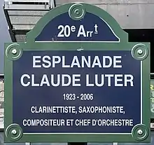 Voir la plaque.