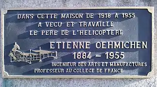 Plaque commémorative sur la maison d'Œhmichen.