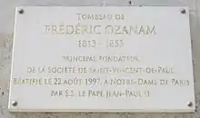 Plaque au no 70.