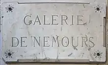 Voir la plaque.