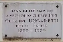 Plaque au no 5.