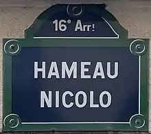 Voir la plaque.