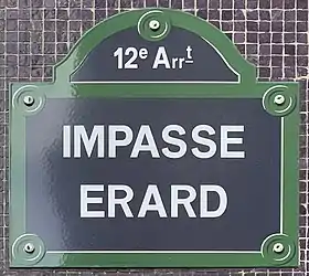 Voir la plaque.