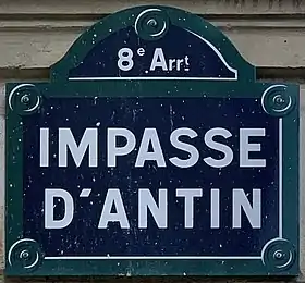 Voir la plaque.