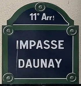 Voir la plaque.