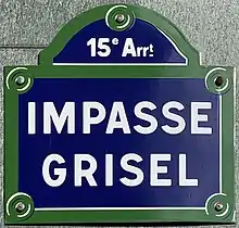 Voir la plaque.