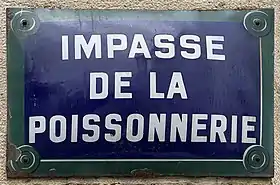 Voir la plaque.