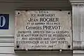 Plaque au no 20 en hommage aux résistants Jean Rocher et Georges Prévot.