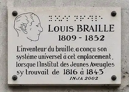 Plaque au no 2.