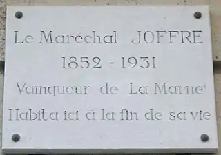 Plaque au no 17.