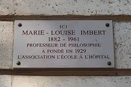 Plaque de Marie-Louise Imbert au no 145.
