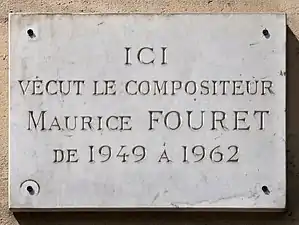 Plaque en mémoire de Maurice Fouret.