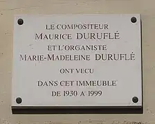 Plaque au no 6.