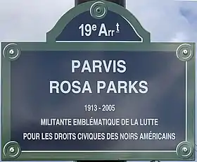 Voir la plaque.