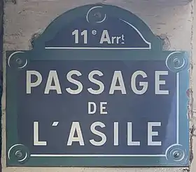 Voir la plaque.