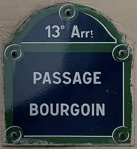 Voir la plaque.