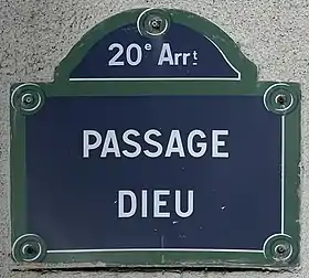 Voir la plaque.