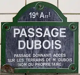 Voir la plaque.