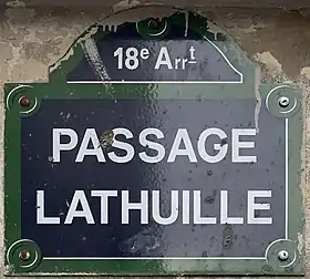 Voir la plaque.